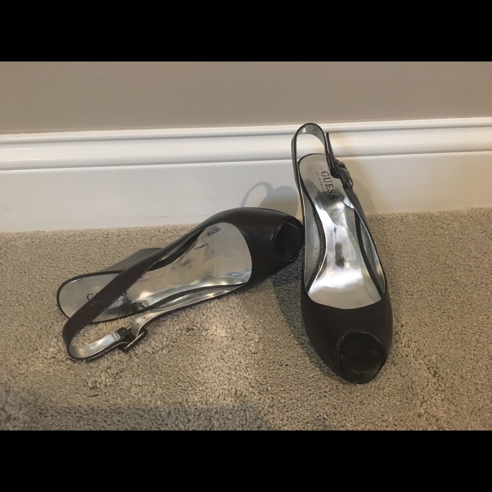 Guess wedge sandals